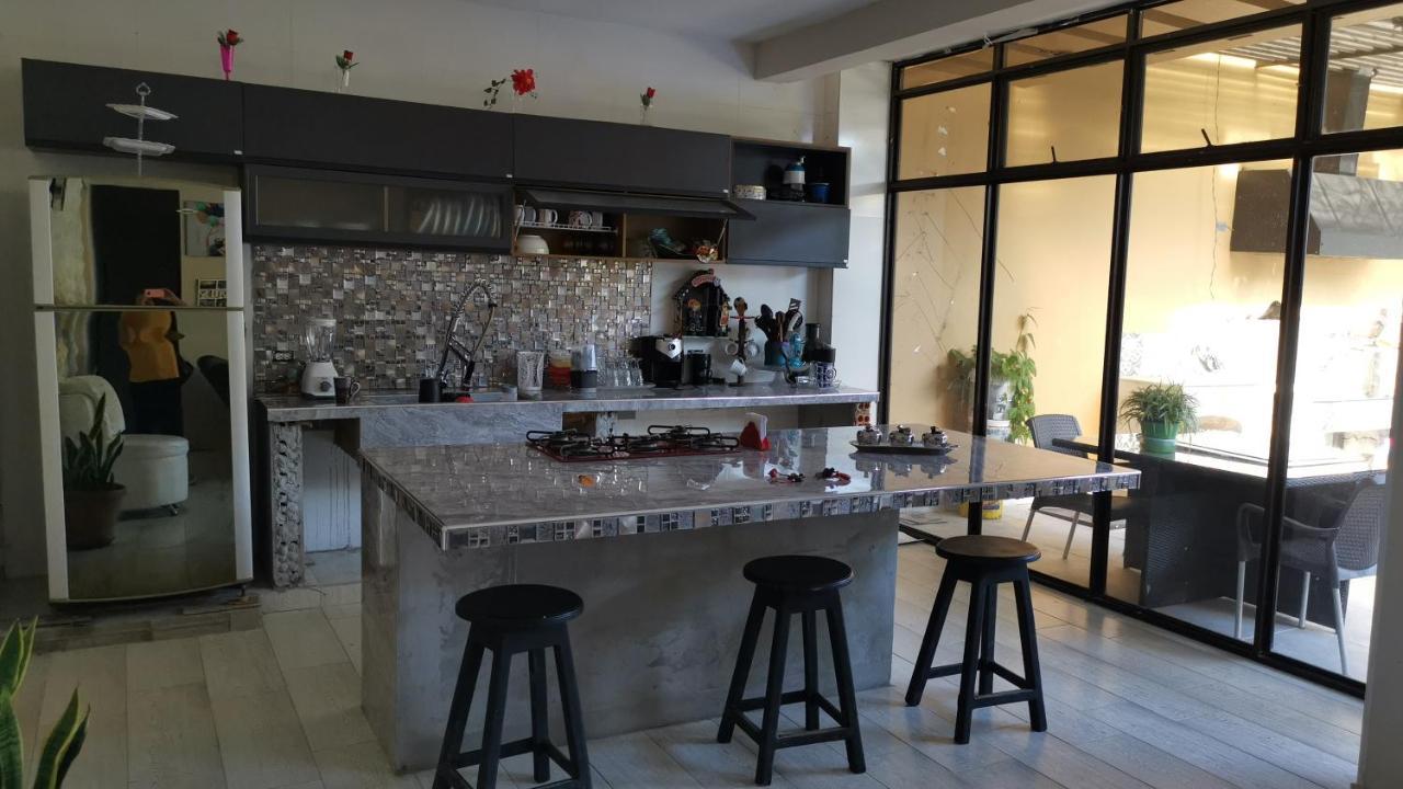 Casa Amazilia Hotell Leticia Eksteriør bilde